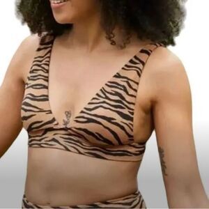 Aerie Pique Animal Print Tie Longline Triangle Bikini Top Size S NWT